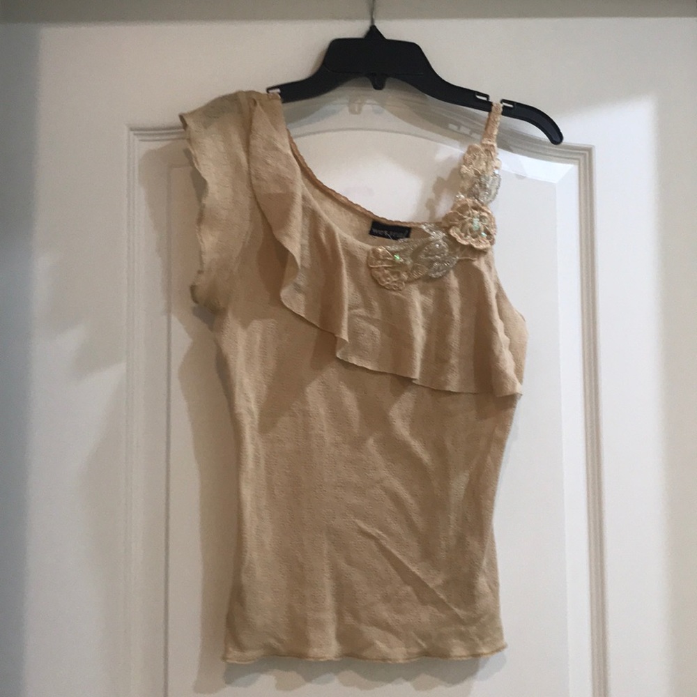 NEW Wet Seal camel color top M